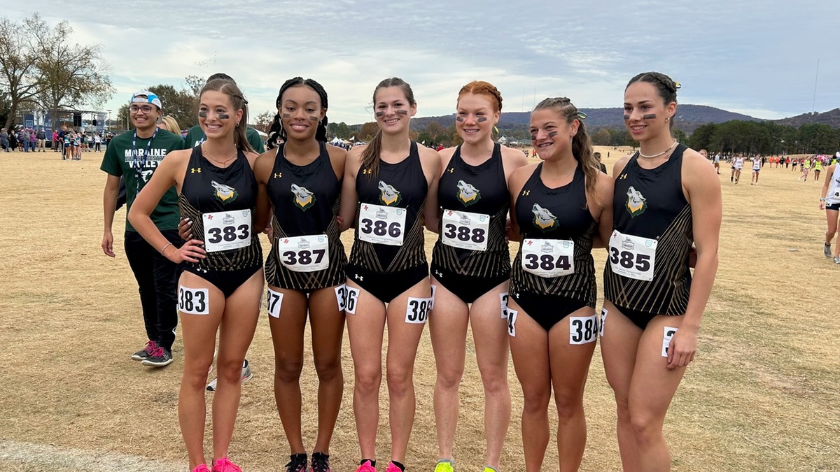 Everest University Women&rsquo;s Cross Country Takes 10th Place at Nationals