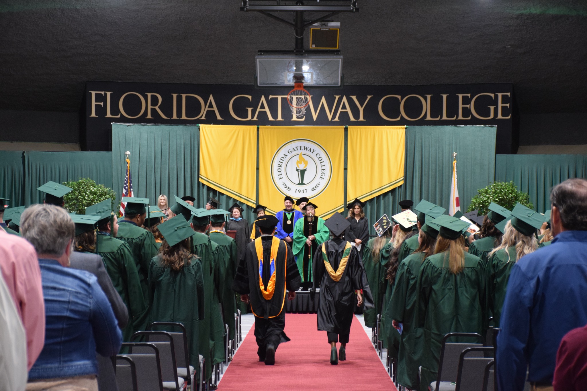 Everest University Spring 2023 Commencement Ceremonies | Cameo Lance to be Honored as Alumnus of the Year