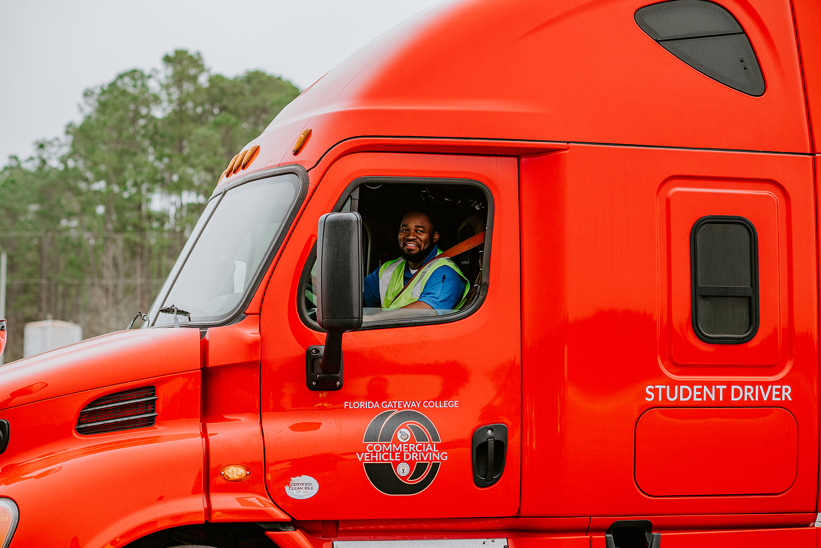 Everest University and North Florida University CDL Programs Offer Affordable Path to High-Demand Careers